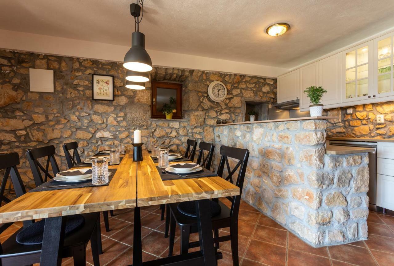 Villa Korina Pinezići Dış mekan fotoğraf