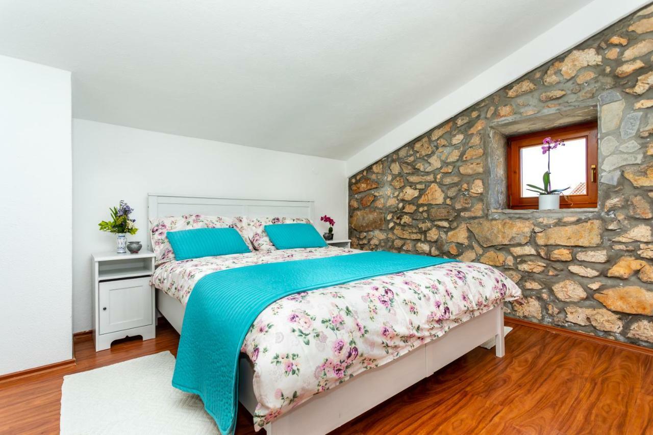 Villa Korina Pinezići Dış mekan fotoğraf