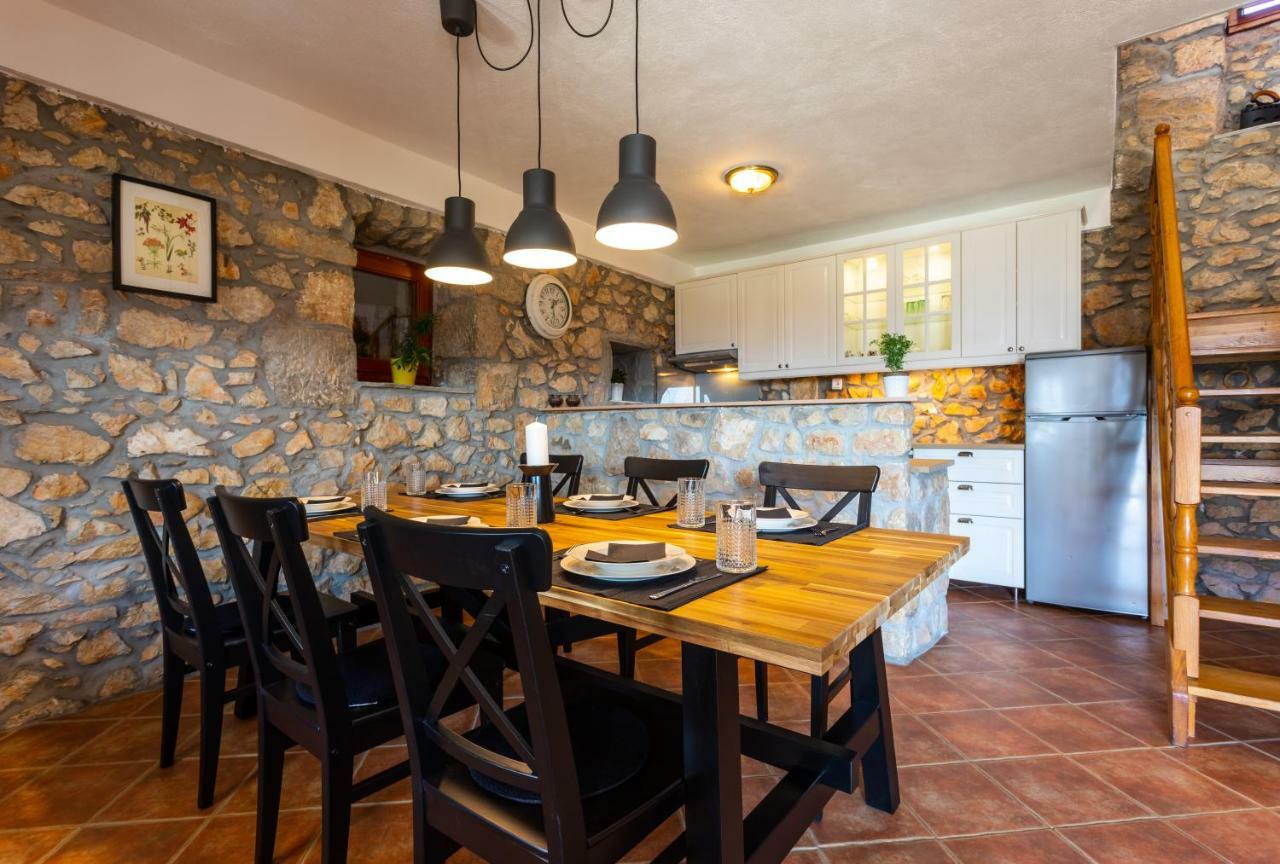 Villa Korina Pinezići Dış mekan fotoğraf